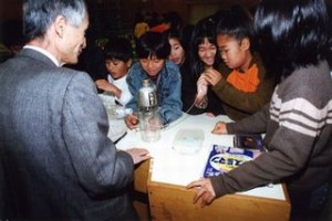 小学校での高分子科学の出前授業