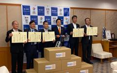東大阪のものづくりノウハウで開発したフェイスシールドを東大阪市歯科医療機関に寄贈（東大阪RC）